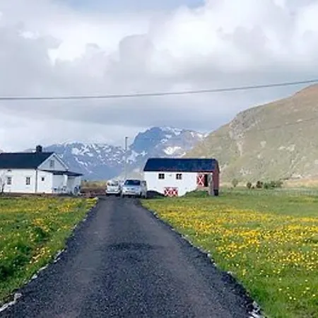 Unique Barnhouse In Amazing Gimsoy In Lofoten Saupstad  Buitenkant foto