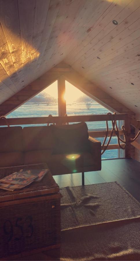 Unique Barnhouse In Amazing Gimsoy In Lofoten