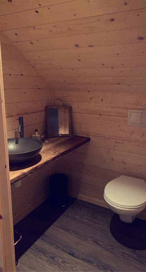 Unique Barnhouse In Amazing Gimsoy In Lofoten Villa